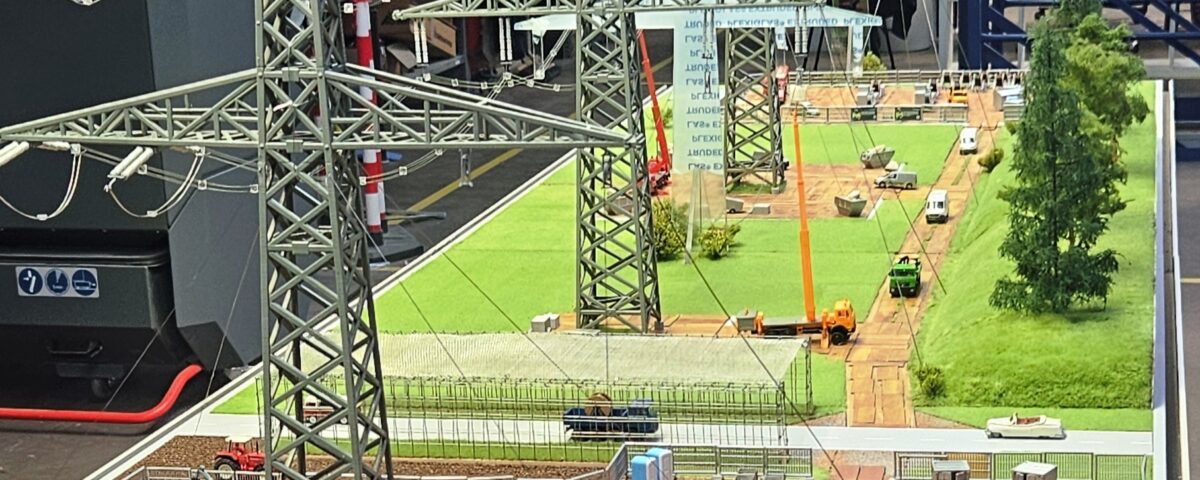 AMOS Seiltausch Modell Strommasten